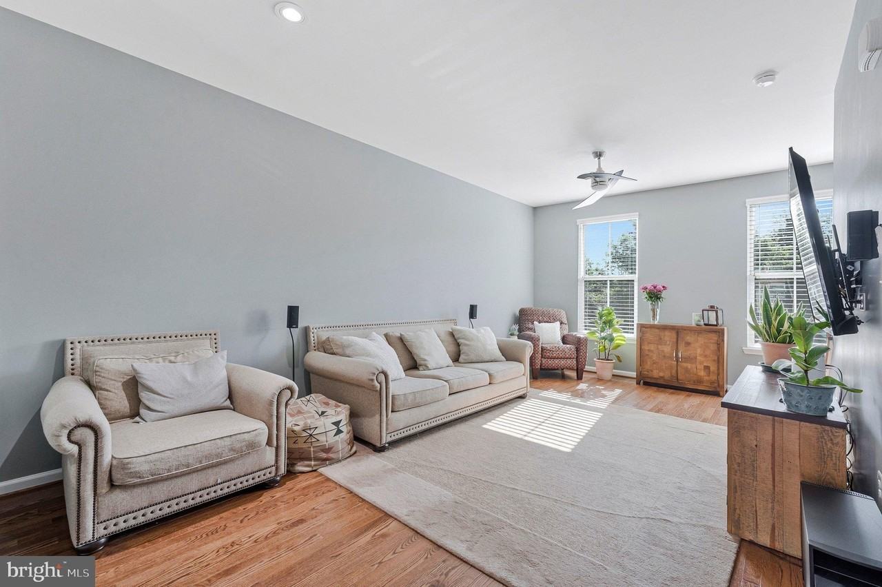 24977 Coats Sq - Photo 7 of 18