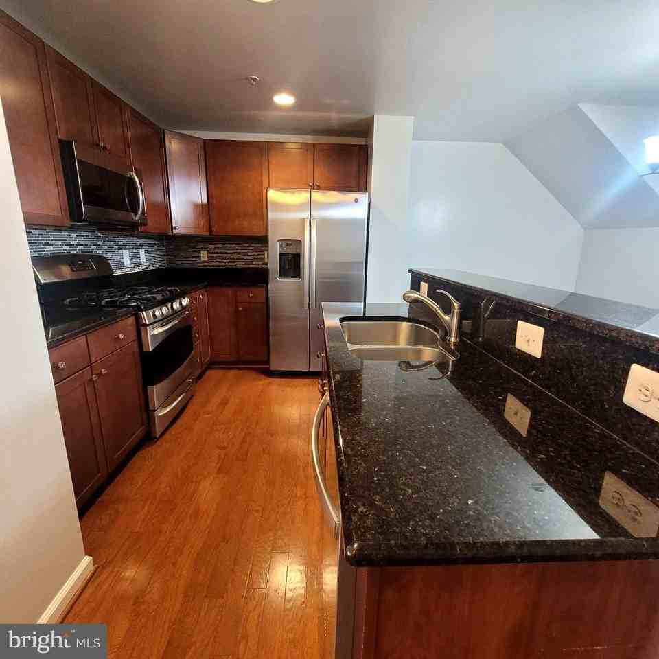 15214 Rosemont Manor Dr - Photo 7 of 20