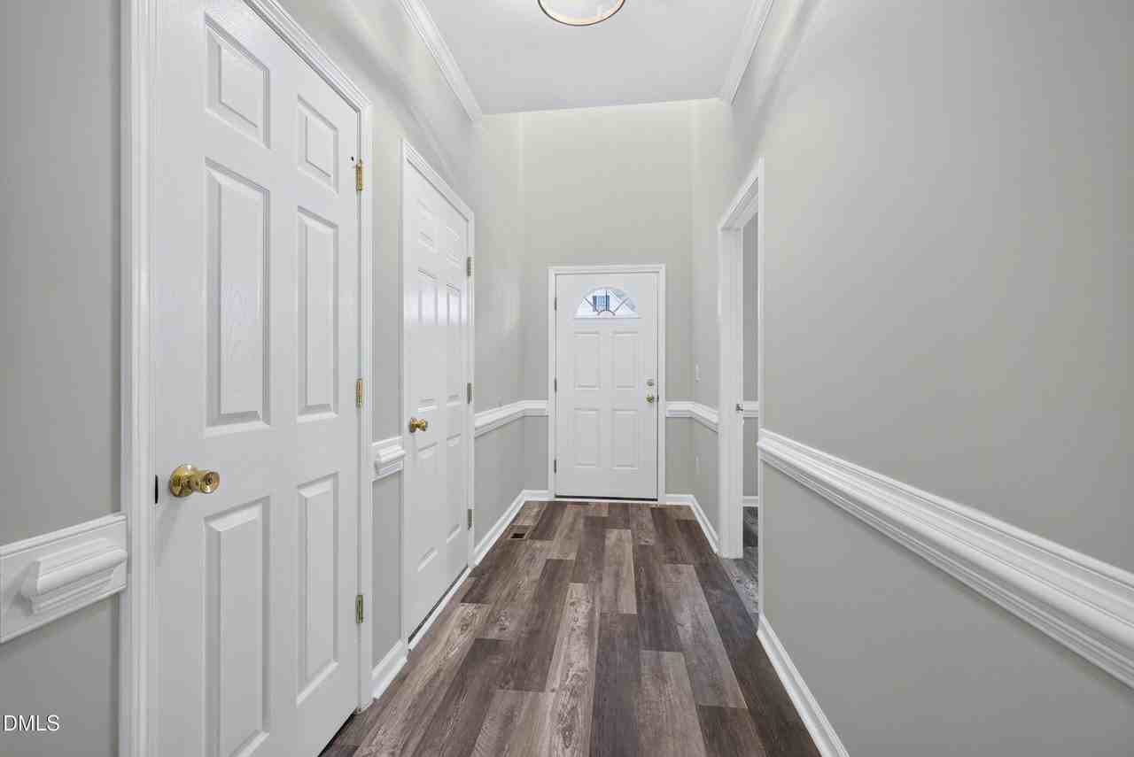 2604 Alder Ridge Ln - Photo 6 of 32