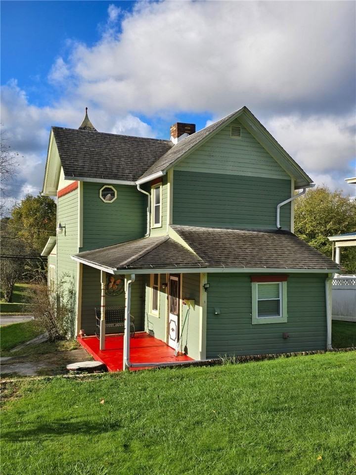 304 Washington Ave - Photo 3 of 19