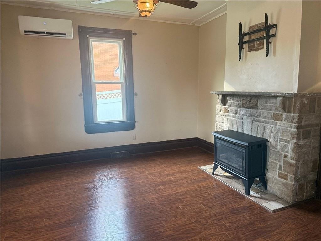 304 Washington Ave - Photo 4 of 19