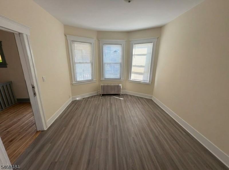 106 Graham Ave - Photo 5 of 6