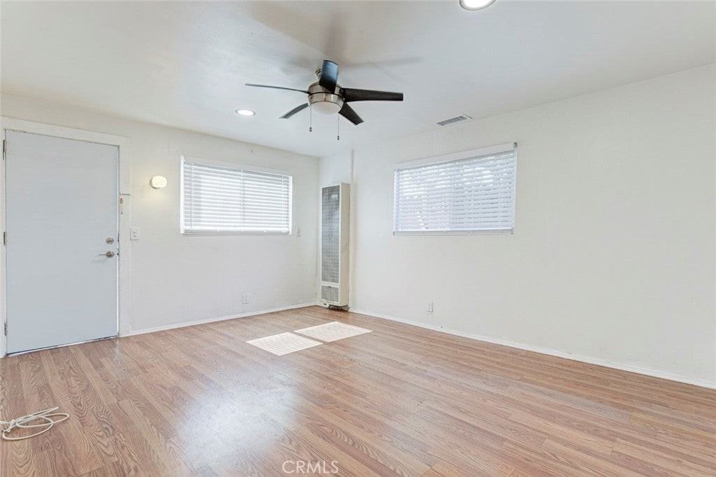 619 Orange Grove Ave - Photo 4 of 23