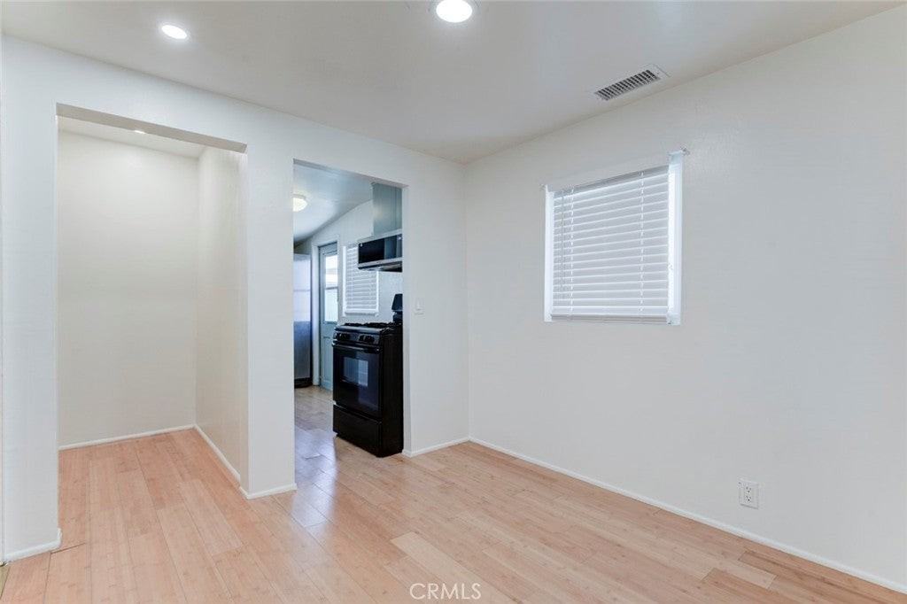 619 Orange Grove Ave - Photo 6 of 23