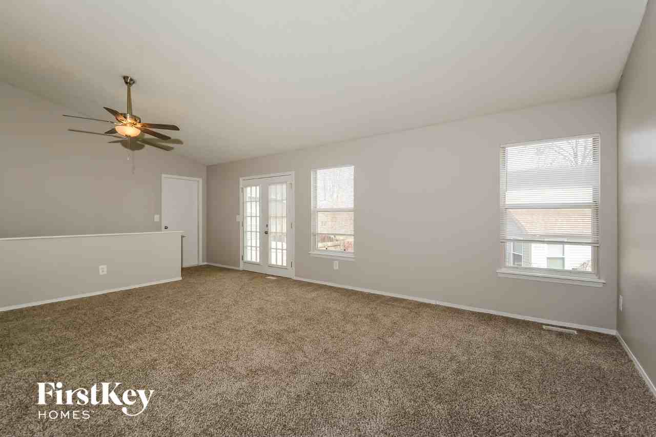 2943 Plum Leaf Cir - Photo 5 of 15
