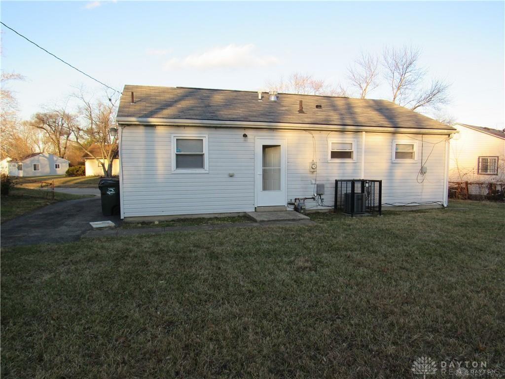 4976 Marburn Ave - Photo 2 of 7