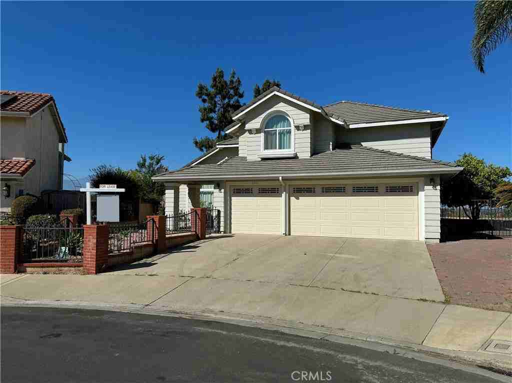 13745 Moonshadow Pl - Photo 2 of 50