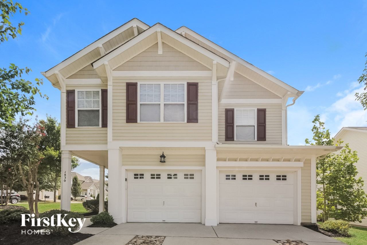 1830 Crabapple Tree Ln - Photo 3 of 15