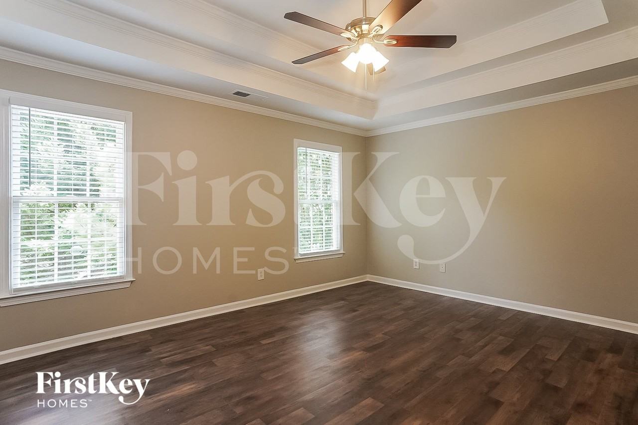 2718 English Saddle Ct - Photo 5 of 15