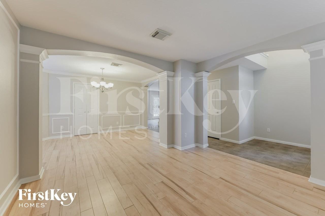 506 Joshua Lee Ln - Photo 4 of 14