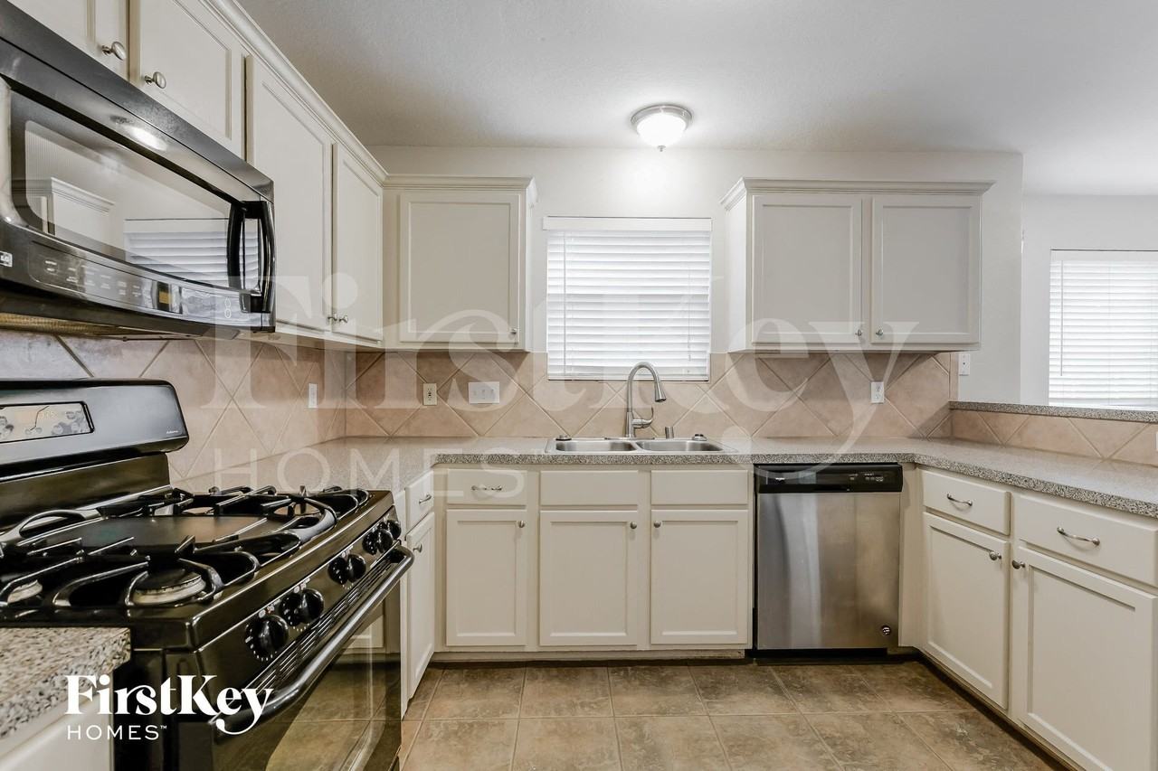 506 Joshua Lee Ln - Photo 6 of 14