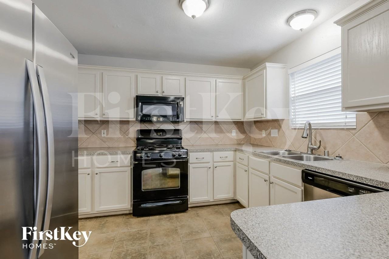 506 Joshua Lee Ln - Photo 7 of 14