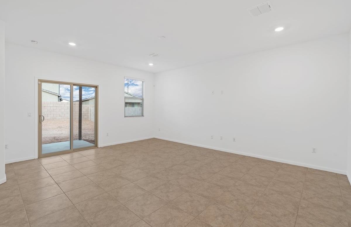7880 S Ivy Hollow Ave - Photo 6 of 33
