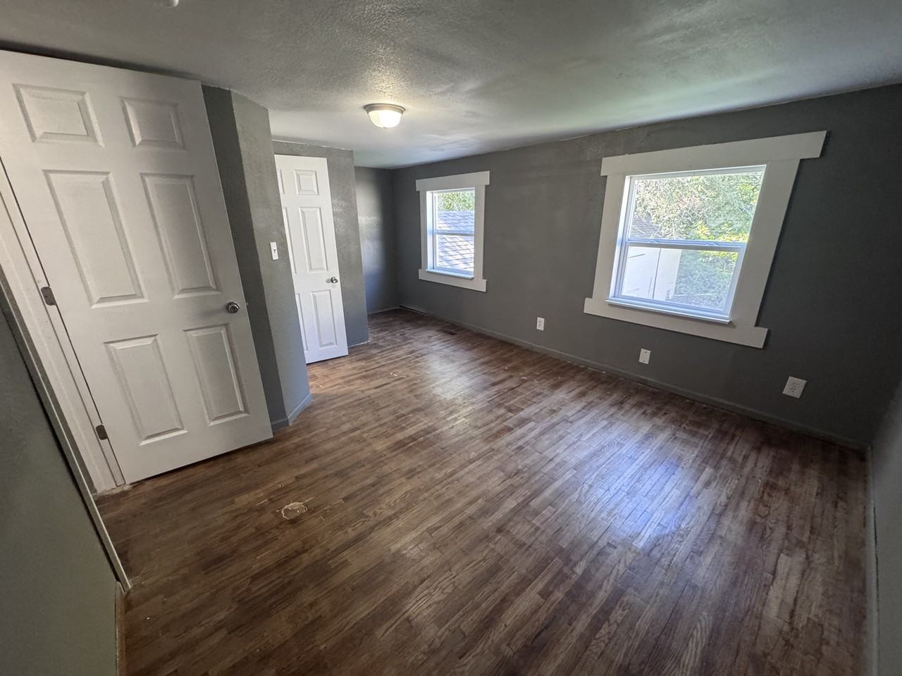 727 S Spruce St - Photo 7 of 24