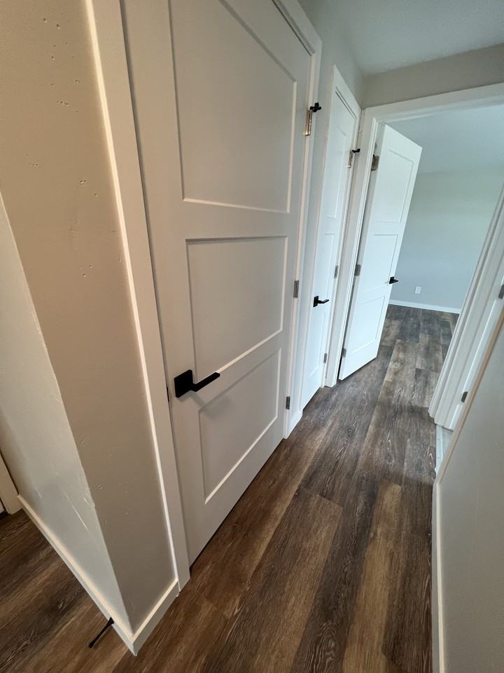 1960 Eaton St #8 - Photo 7 of 18