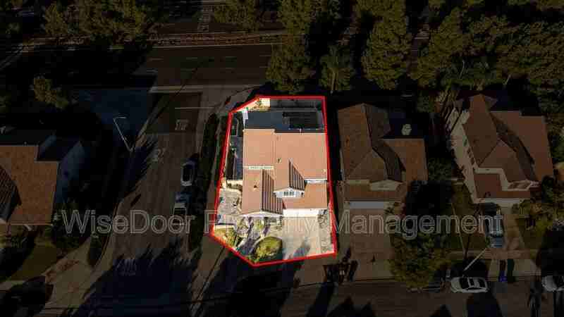 6722 Summerstone Ct - Photo 3 of 50
