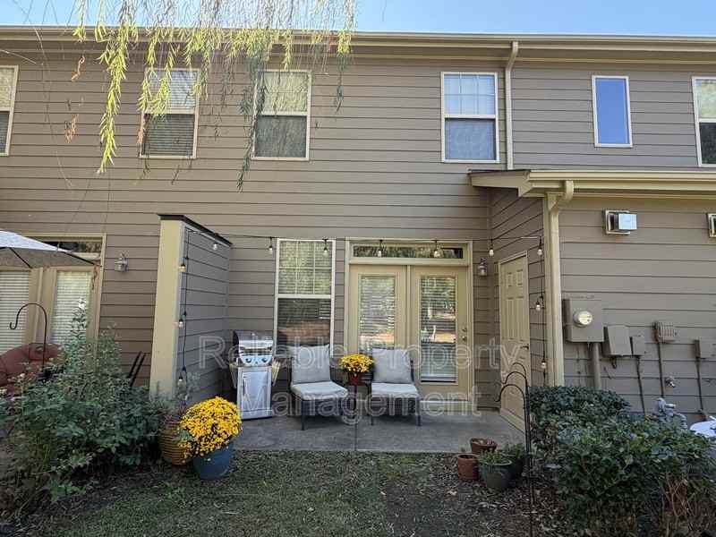 256 Duck Mill Cir - Photo 3 of 3