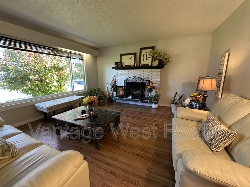 1258A Mountainview St - Photo 7 of 29