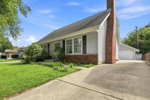 featured image of 928 S 111th Pl