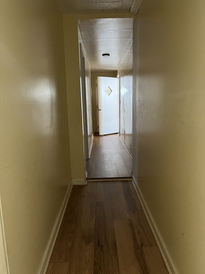3448 Kinnear Ave - Photo 4 of 11