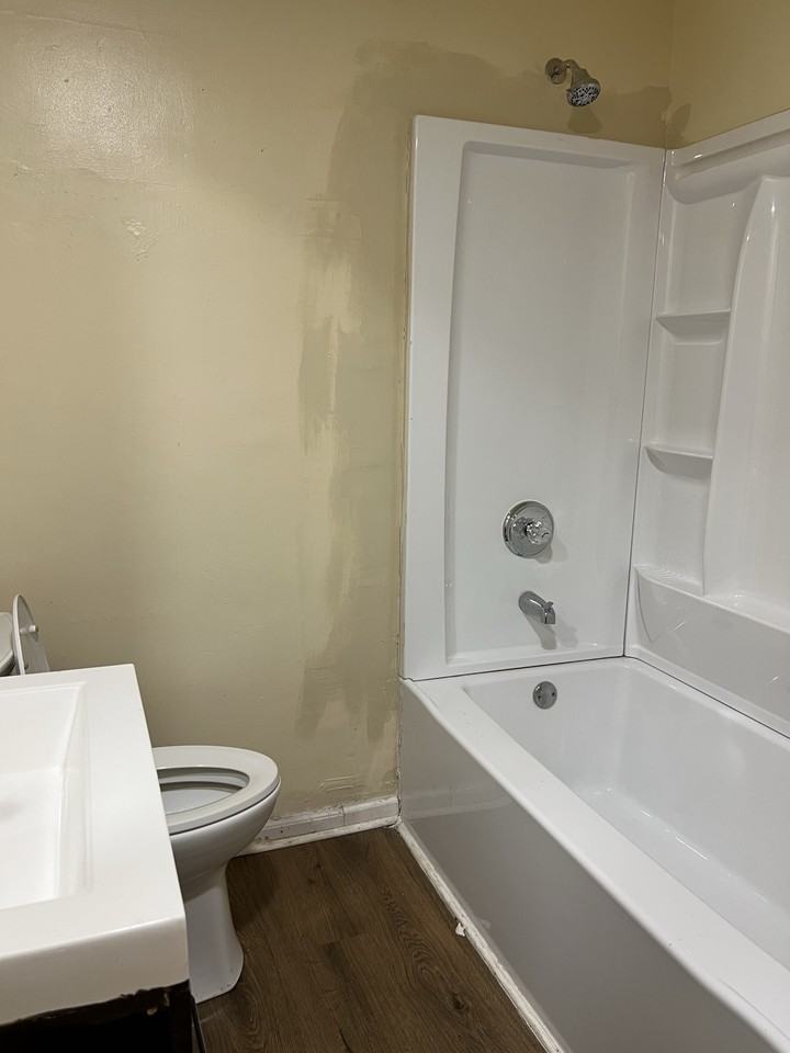 3448 Kinnear Ave - Photo 5 of 11