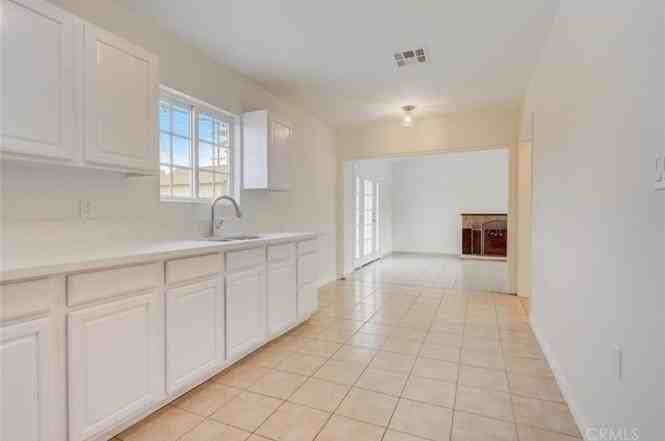 243 Mulvihill Ave - Photo 5 of 13