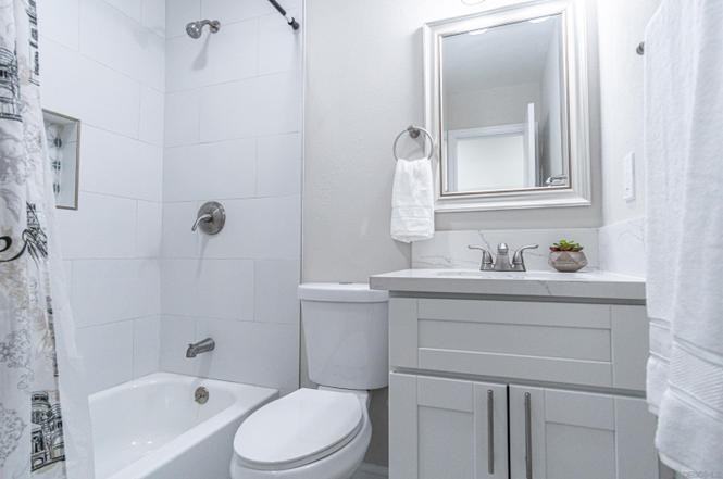 1109 Rhea Pl - Photo 6 of 18