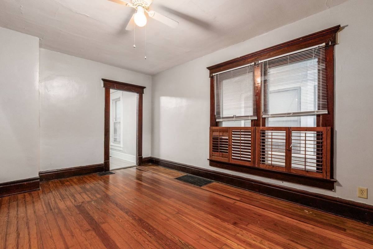25 E Blake Ave - Photo 6 of 20