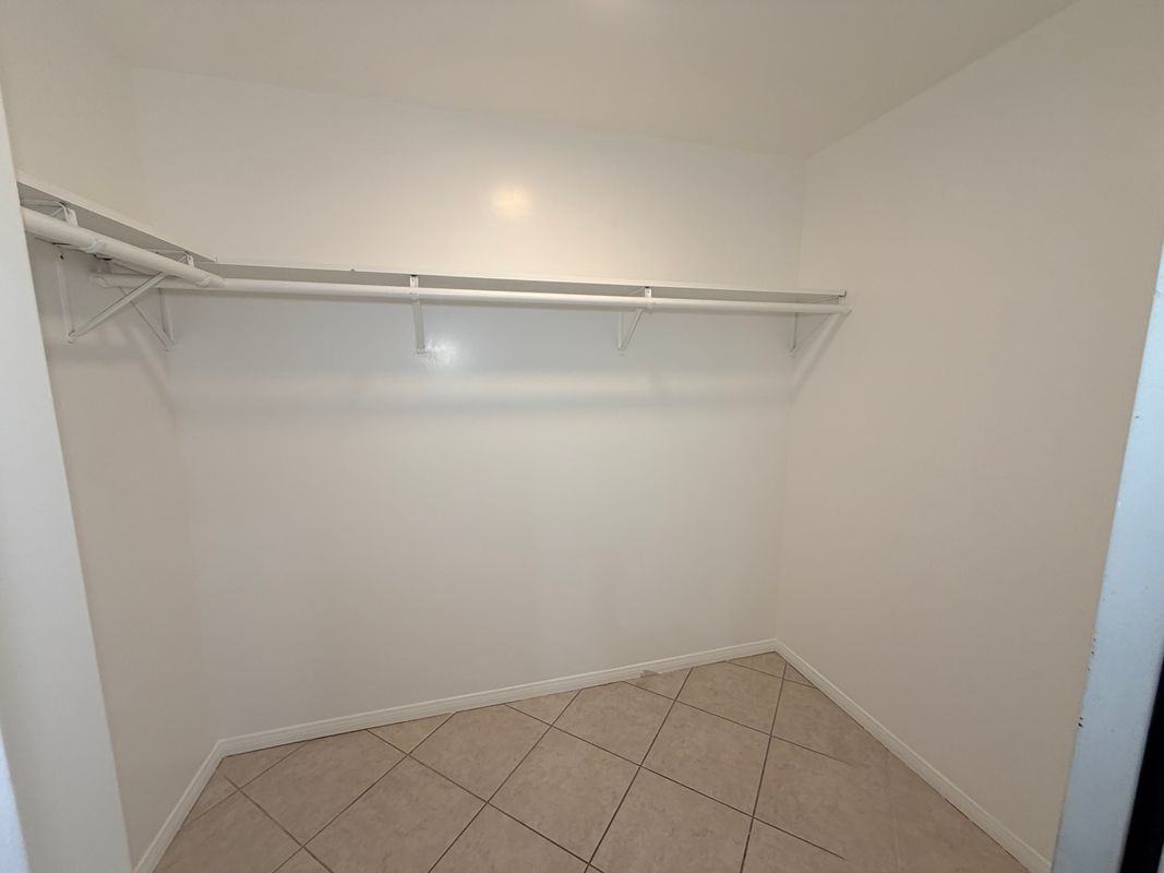 5153 Almaden Dr - Photo 3 of 18