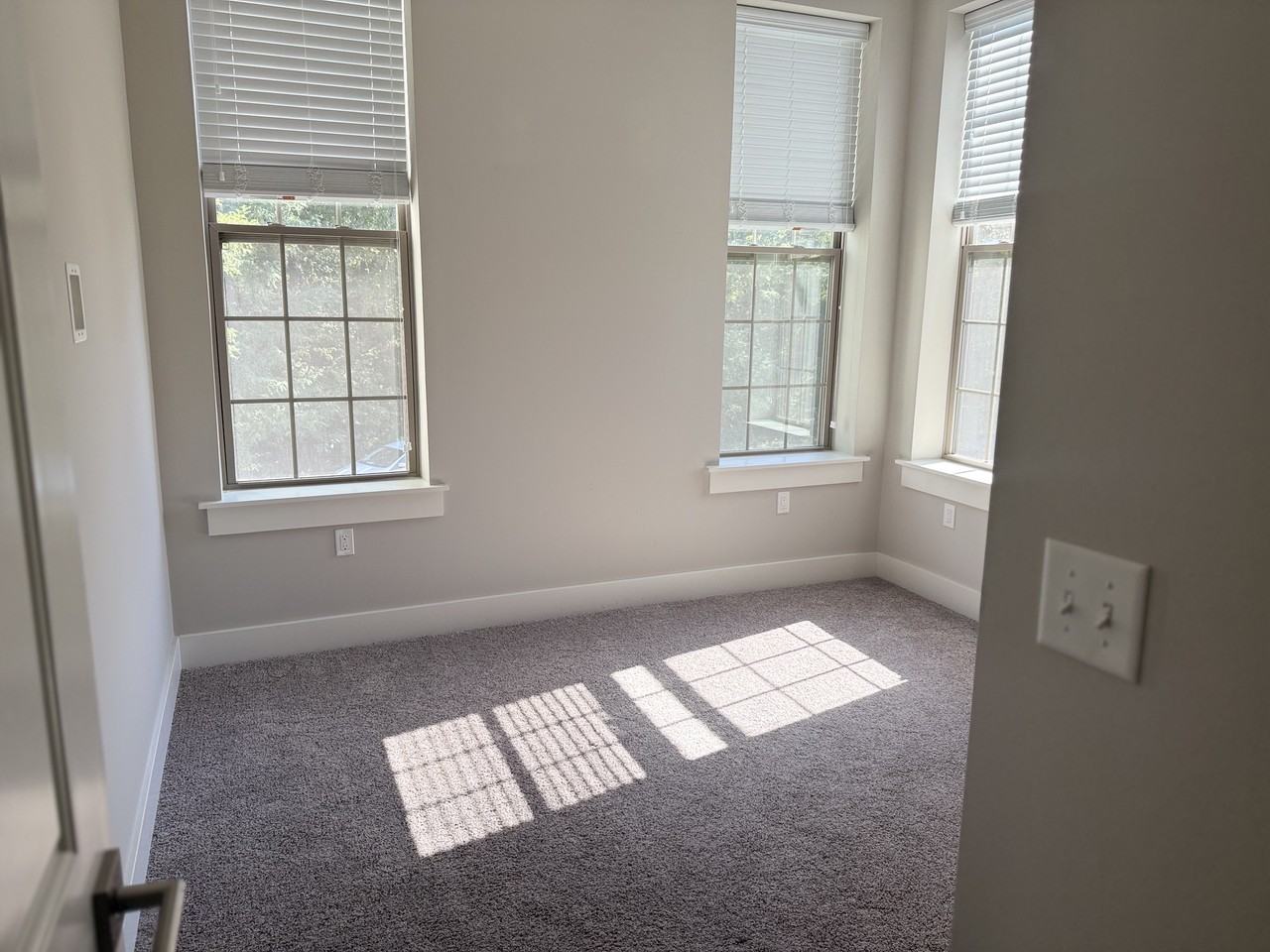 1033 Keenan Ct #12C - Photo 5 of 10