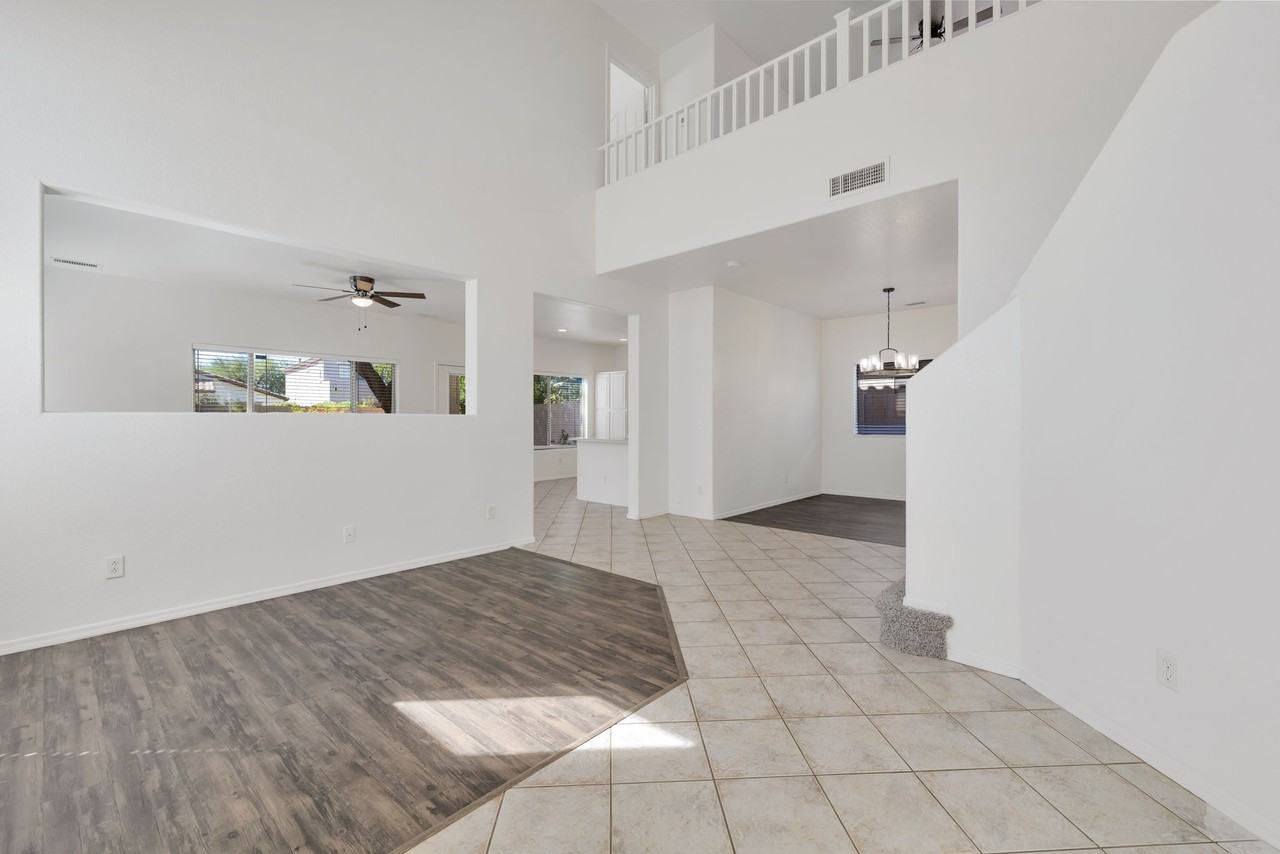 4312 S Rim Ct - Photo 5 of 26