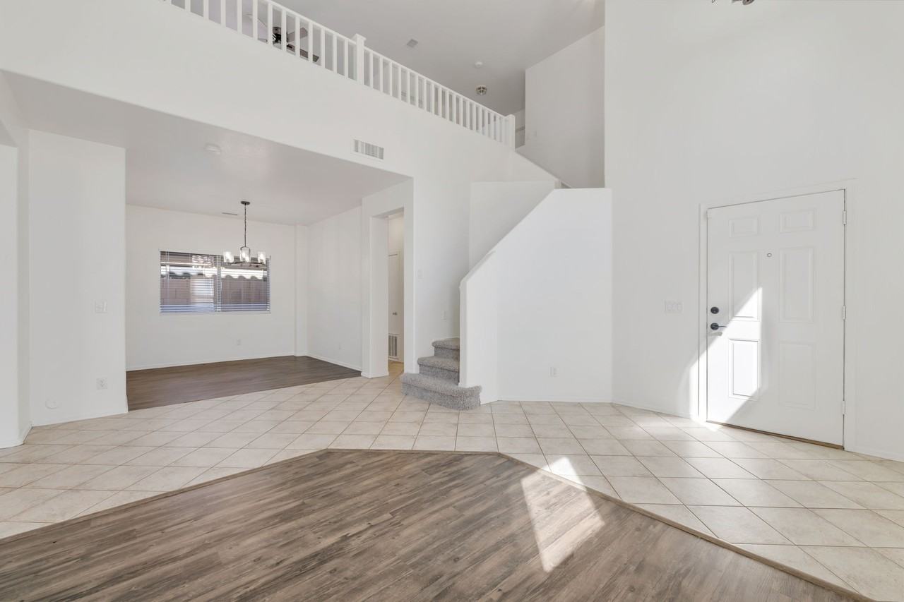 4312 S Rim Ct - Photo 6 of 26