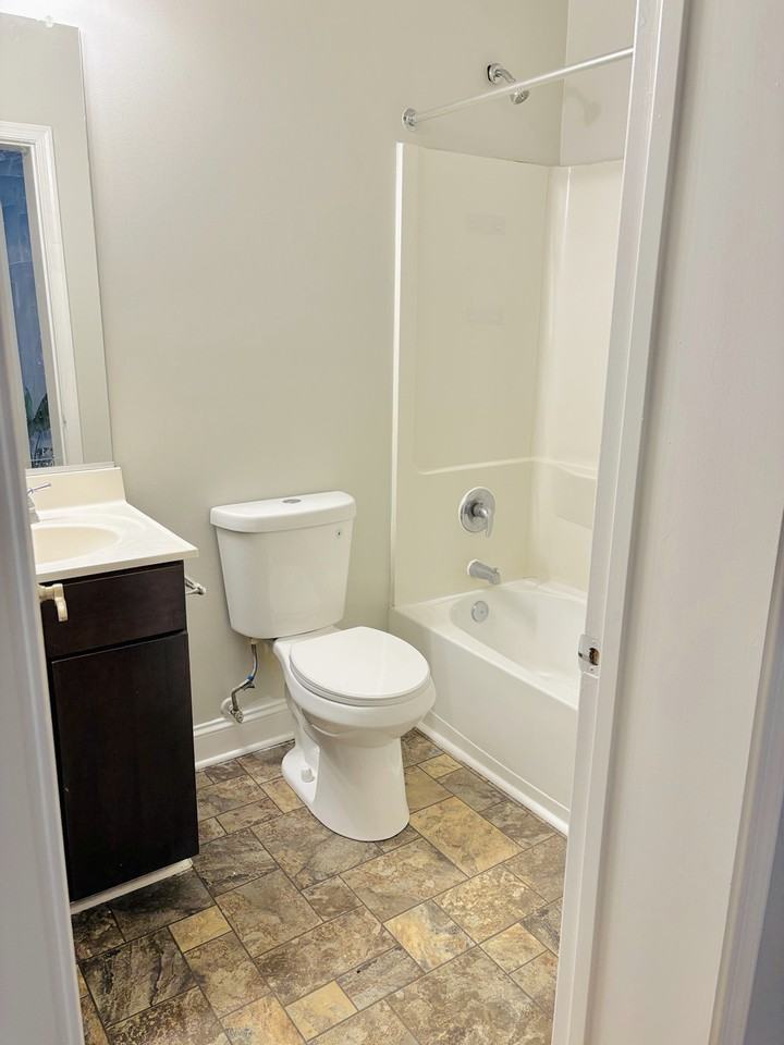 2125 Mcculloh St #1 - Photo 6 of 6