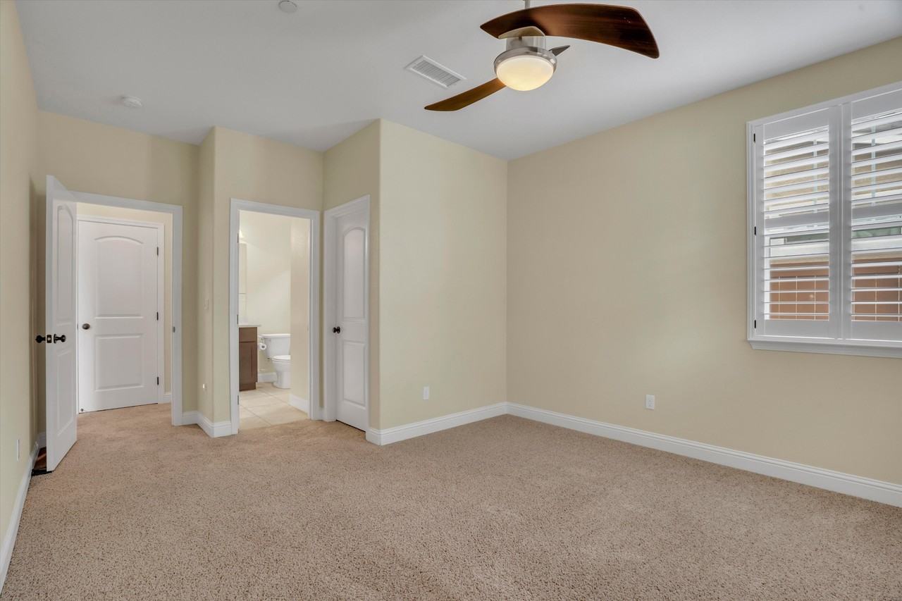 582 Pasture Ave #NA - Photo 4 of 27