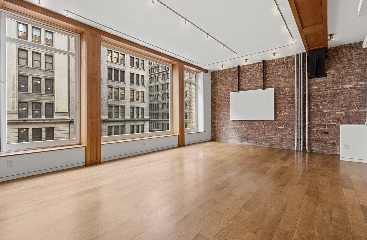 567 Broome St #4 - Photo 5 of 10