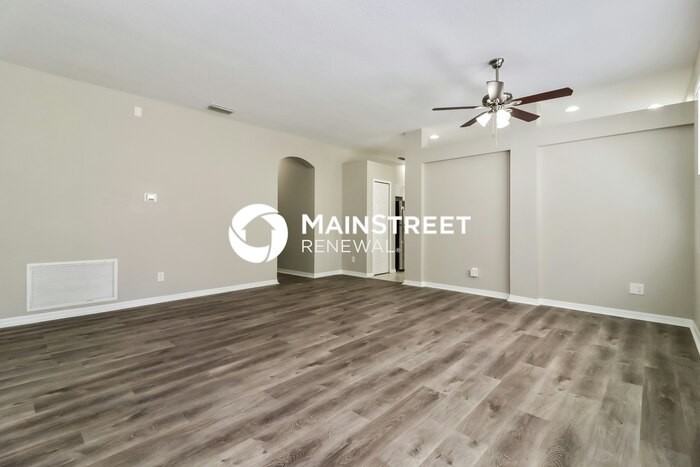 13037 Terrace Springs Dr - Photo 4 of 16