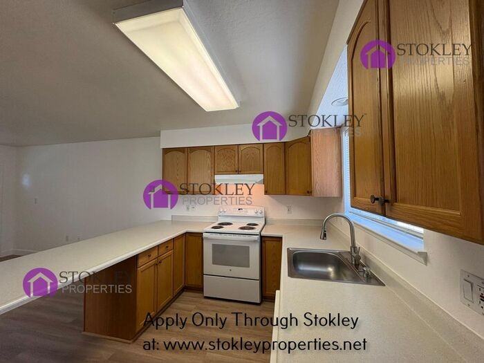 17 Ellis Ct #B - Photo 7 of 19