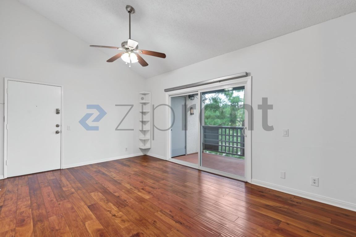 1811 Brea Blvd #216 - Photo 4 of 34
