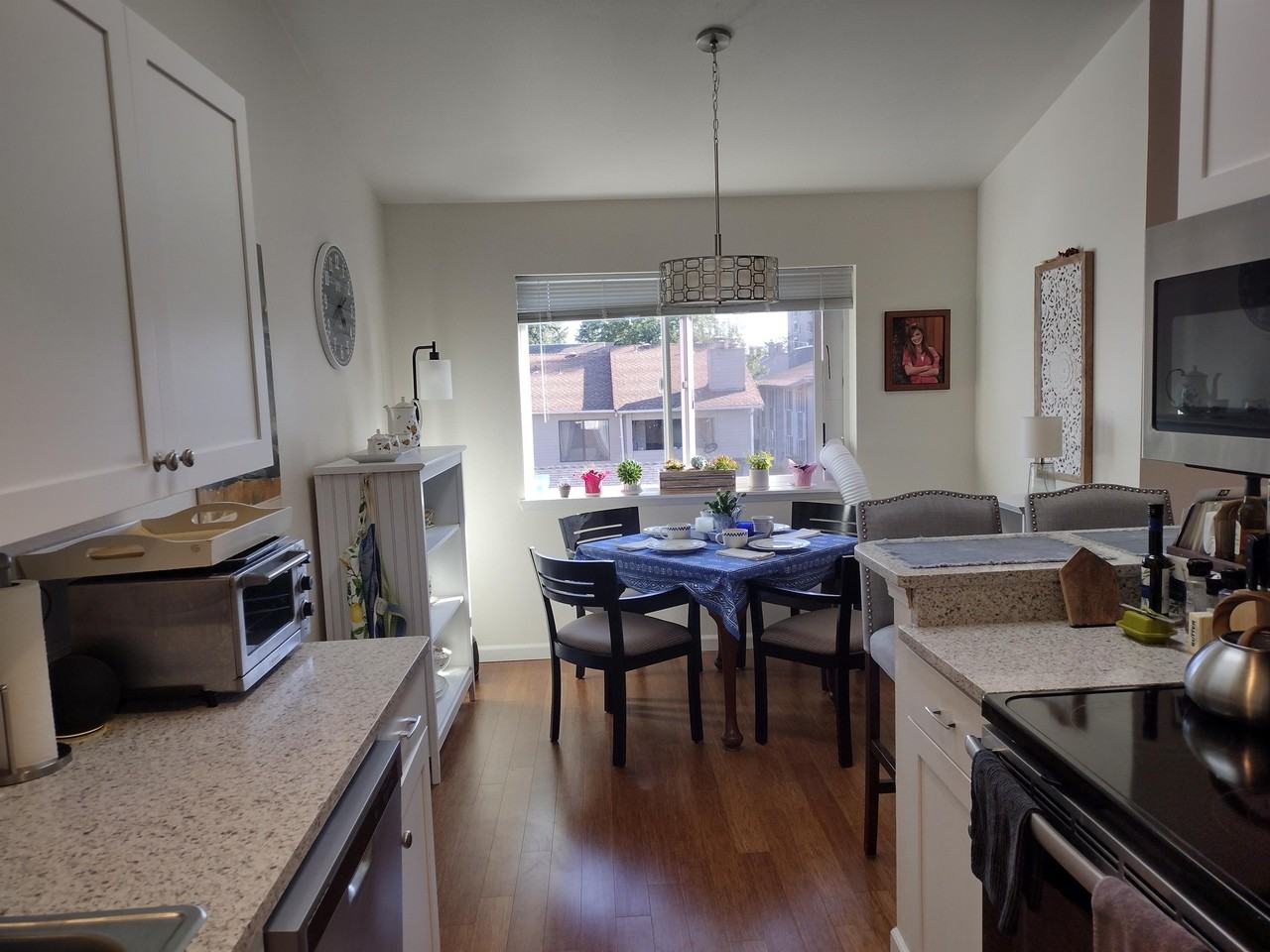 Beachwood in Kirkland - Photo 2 of 29