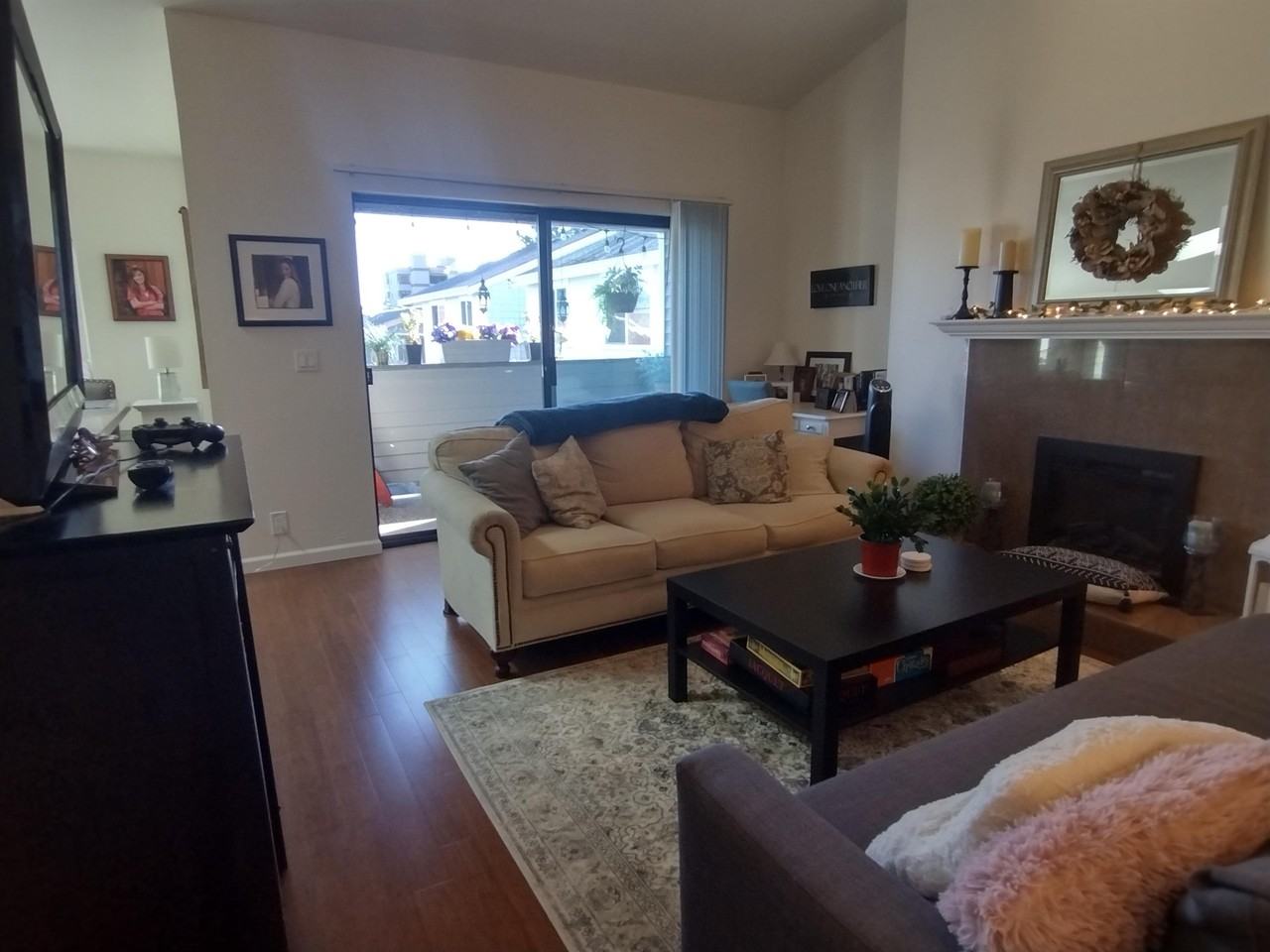 Beachwood in Kirkland - Photo 7 of 29