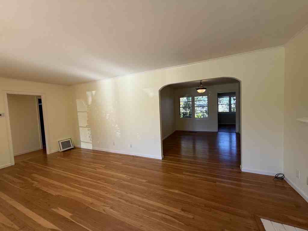1231 Alameda De Las Pulgas #1 - Photo 5 of 25