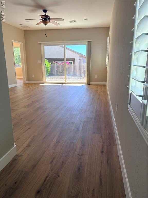 2575 Sargon St - Photo 4 of 12