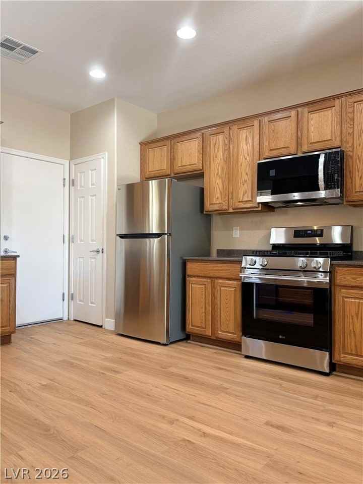 2575 Sargon St - Photo 5 of 12