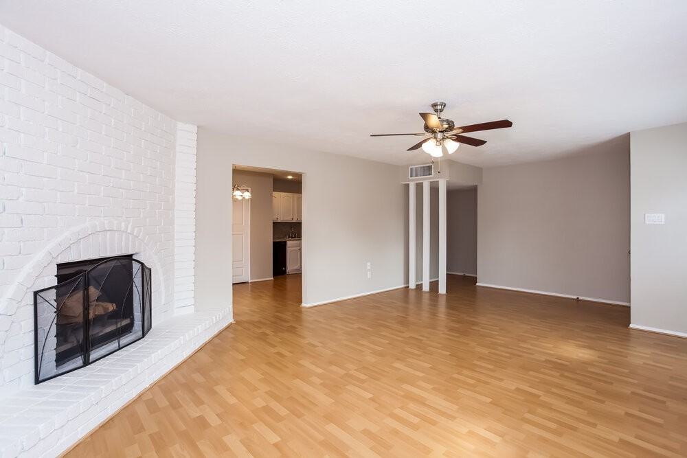 6539 Langham Way - Photo 4 of 17