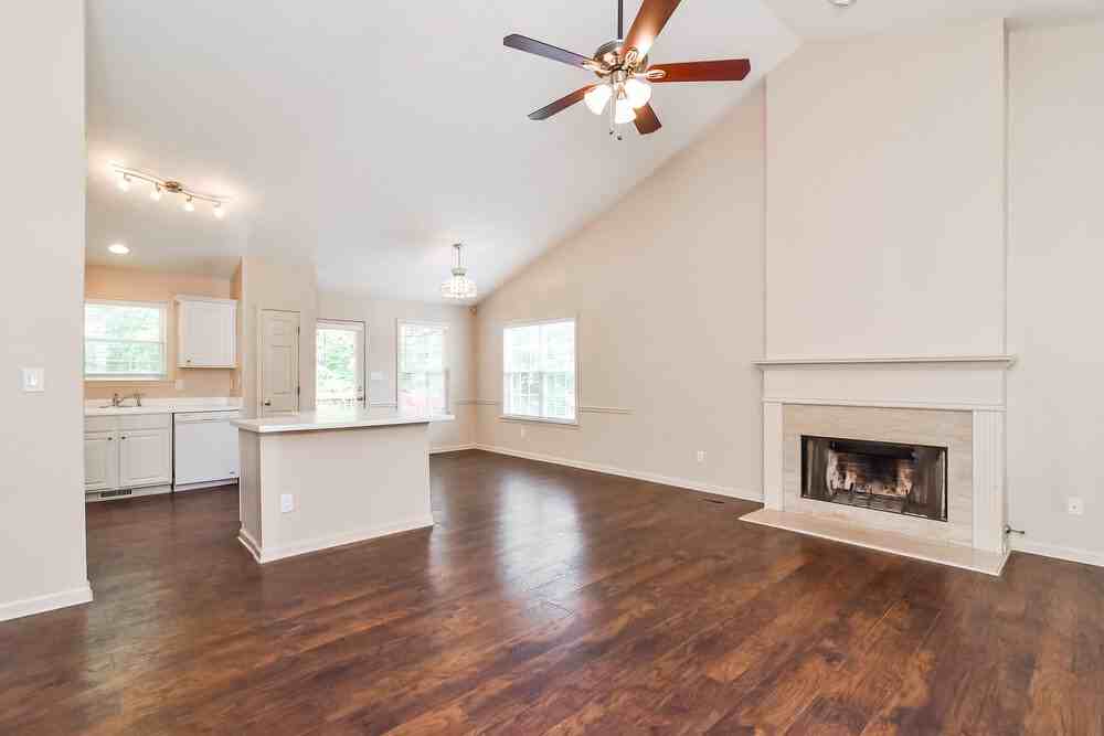 5270 Gable Ridge Way - Photo 4 of 17