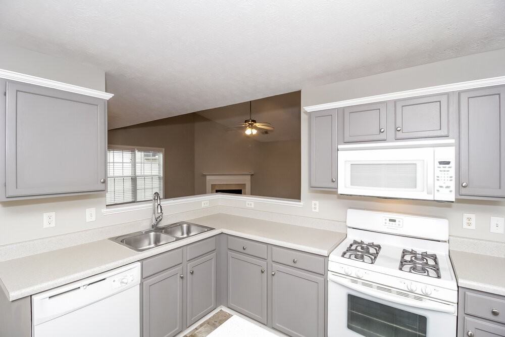207 Overlook Pt - Photo 7 of 17
