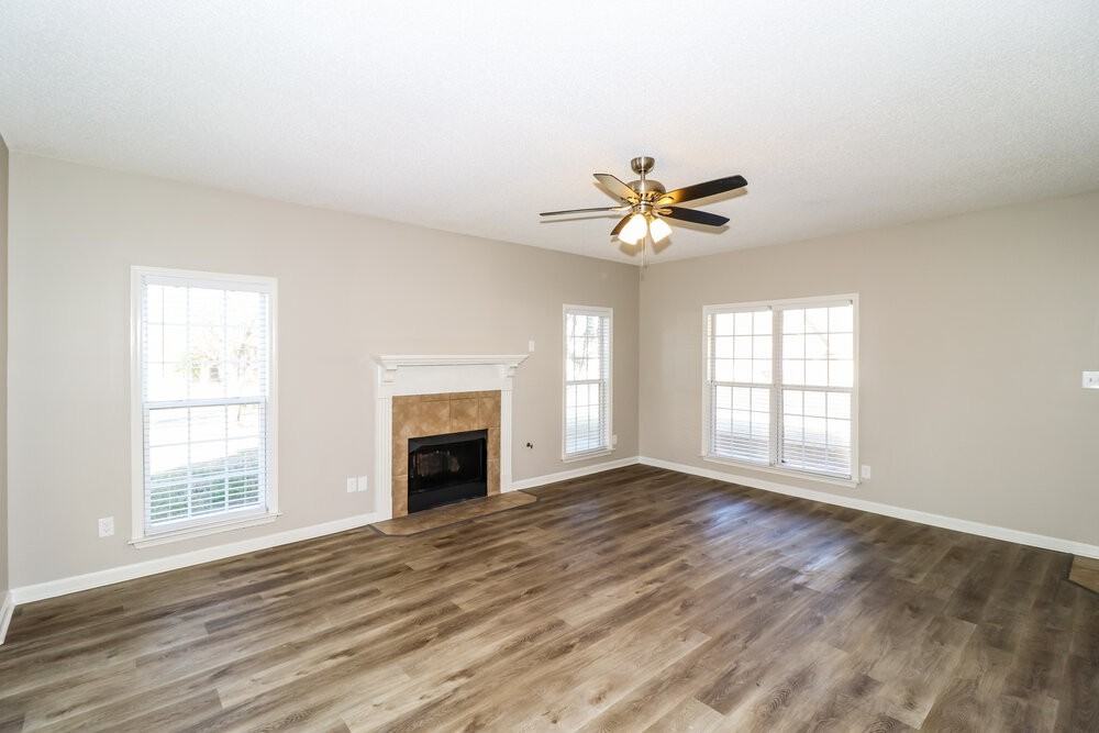 6049 Armistead St - Photo 6 of 17