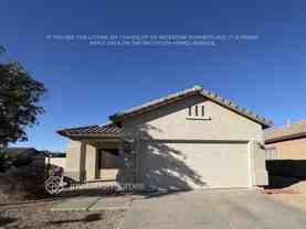 8934 W Paradise Dr - Photo 1 of 1