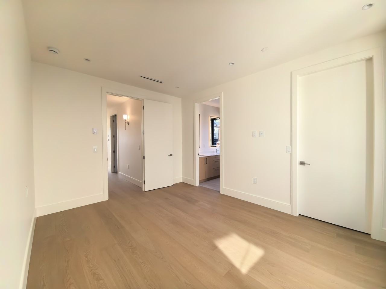 3000 West 44th Avenue - Photo 4 of 16