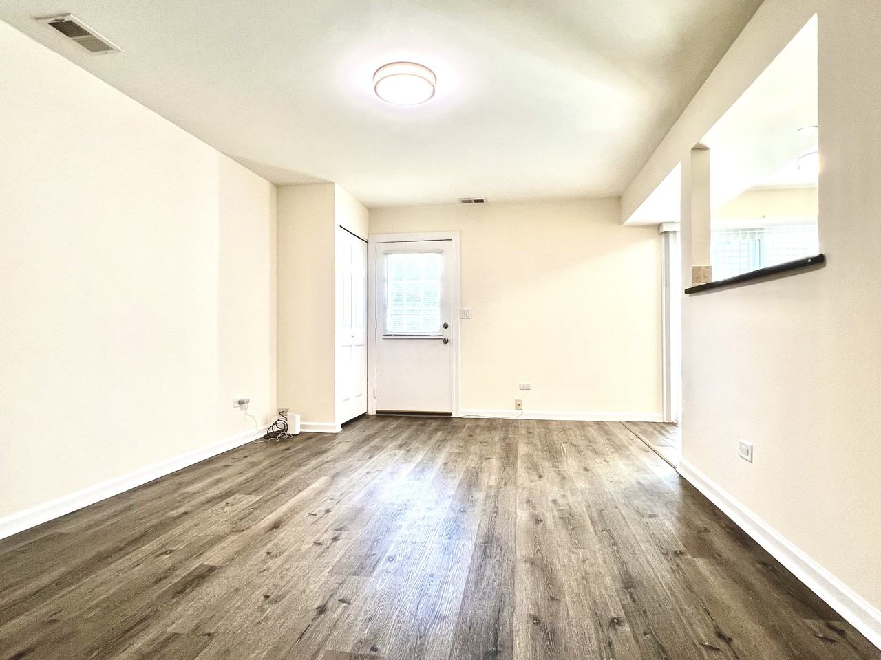 640 Gray Court - Photo 3 of 18